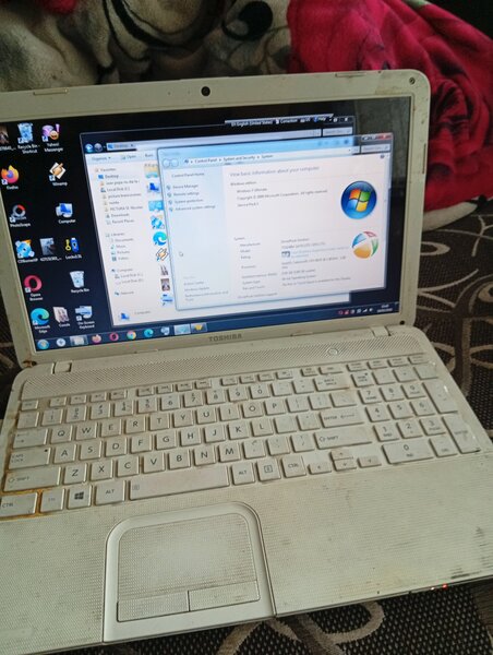 Vand laptop Toshiba satellite